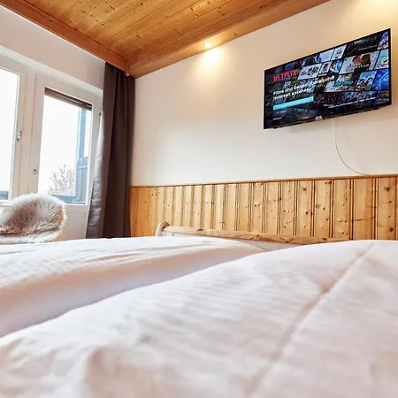 Kontaktlos - Wohnen Mit Panoramablick Am By Stayfritz Motel Schliersee